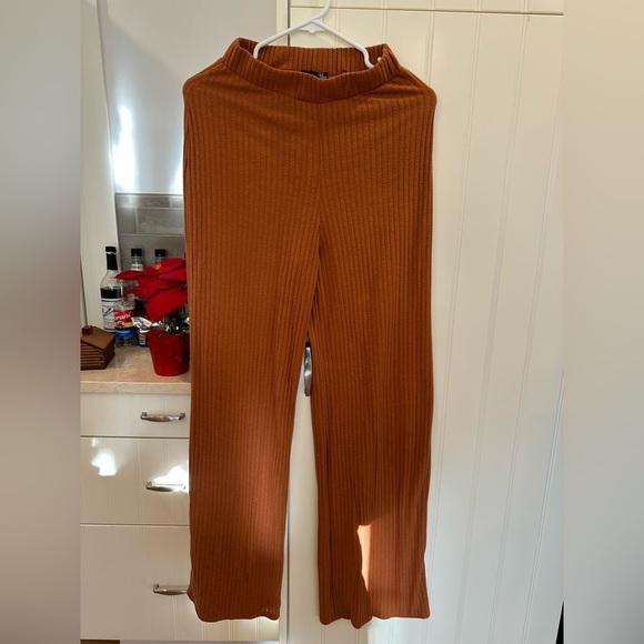 Nasty Gal Pants - Nasty Gal Rust Ribbed Pants